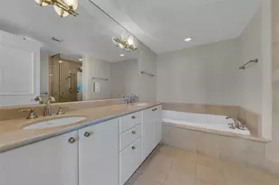 2110 N Ocean Blvd, Fort Lauderdale, FL 33305 - Photo 21