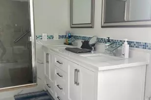 7200 Radice Ct, Lauderhill, FL 33319 - Photo 7