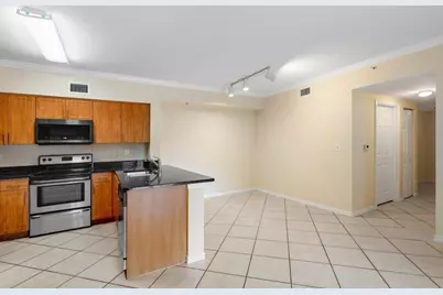 6492 Emerald Dunes Drive #208, Royal Palm Beach, FL 33411 - Photo 5