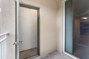 6492 Emerald Dunes Dr, West Palm Beach, FL 33411 - Photo 27