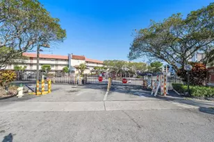 3551 Inverrary Dr, Lauderhill, FL 33319 - Photo 3