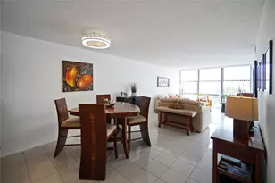 800 Parkview Dr, Hallandale Beach, FL 33009 - Photo 9