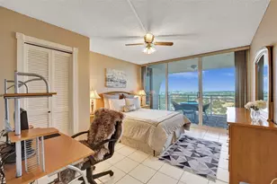 1600 S Ocean Dr, Hollywood, FL 33019 - Photo 17