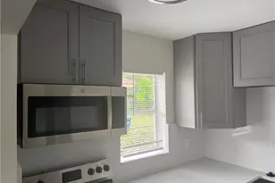 11410 NW 39th St, Coral Springs, FL 33065 - Photo 15