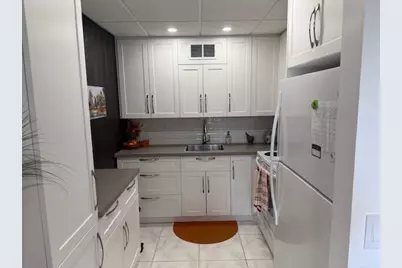 679 Durham Y #679, Deerfield Beach, FL 33442 - Photo 3