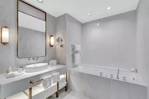 525 N Fort Lauderdale Beach Blvd, Fort Lauderdale, FL 33304 - Photo 25