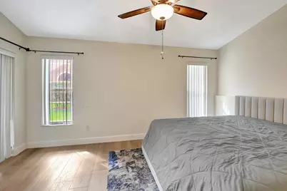 9720 Malvern Drive, Tamarac, FL 33321 - Photo 21