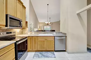 9720 Malvern Dr, Tamarac, FL 33321 - Photo 7