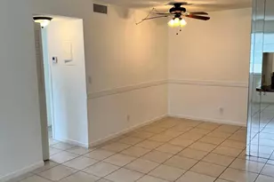 1040 Twin Lakes Dr, Coral Springs, FL 33071 - Photo 9