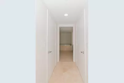 465 Brickell Avenue #Bay 419, Miami, FL 33131 - Photo 25