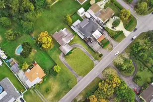 13945 N Miami Ave, Miami, FL 33168 - Photo 5