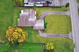 13945 N Miami Ave, Miami, FL 33168 - Photo 13