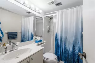 150 S Hollybrook Terrace, Hollywood, FL 33025 - Photo 5