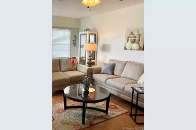 84 Brighton B #84, Boca Raton, FL 33434 - Photo 5