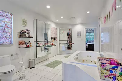 1325 Middle River Drive, Fort Lauderdale, FL 33304 - Photo 27