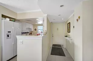 689 NE 6th Ct, Boynton Beach, FL 33435 - Photo 15