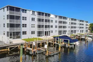 689 NE 6th Ct, Boynton Beach, FL 33435 - Photo 51