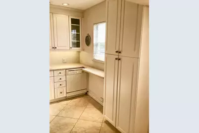 336 Brighton H #336, Boca Raton, FL 33434 - Photo 5