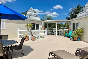 2124 NE 5th Ave, Wilton Manors, FL 33305 - Photo 17
