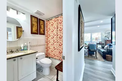 2124 NE 5th Avenue #208, Fort Lauderdale, FL 33305 - Photo 7