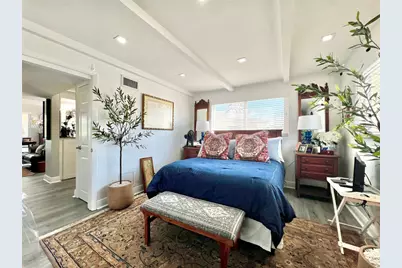 2124 NE 5th Avenue #208, Wilton Manors, FL 33305 - Photo 9