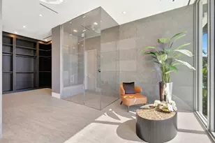 2560 Del Lago Dr, Fort Lauderdale, FL 33316 - Photo 47