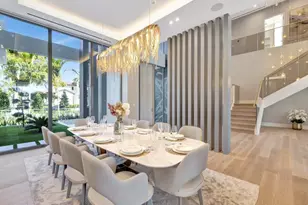 2560 Del Lago Dr, Fort Lauderdale, FL 33316 - Photo 15