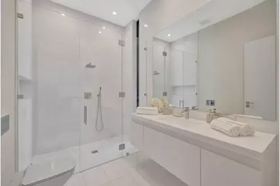 2560 Del Lago Drive, Fort Lauderdale, FL 33316 - Photo 63