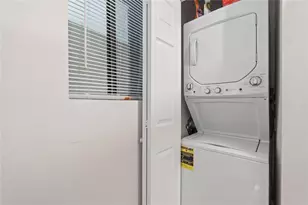 567 Trace Cir, Deerfield Beach, FL 33441 - Photo 9