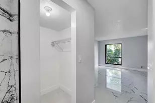 5495 NE 25th Ave, Fort Lauderdale, FL 33308 - Photo 13