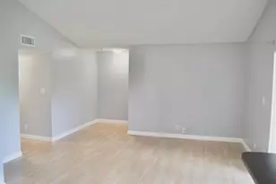 7670 Westwood Dr, Tamarac, FL 33321 - Photo 7