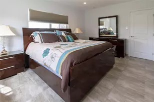 7855 NW 5th Ct, Margate, FL 33063 - Photo 3