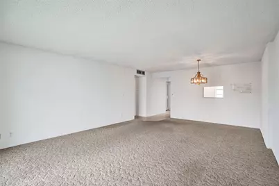 131 SE 3rd Avenue #304, Dania Beach, FL 33004 - Photo 5