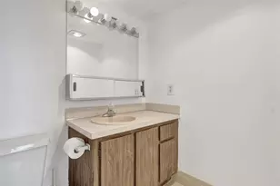 131 SE 3rd Ave, Dania Beach, FL 33004 - Photo 23