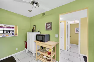 10123 Sunrise Lakes Blvd, Sunrise, FL 33322 - Photo 13