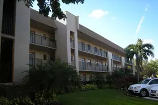 10123 Sunrise Lakes Blvd, Sunrise, FL 33322 - Photo 17