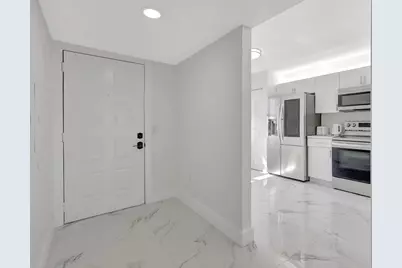 13355 SW 16th Court #309 E, Pembroke Pines, FL 33027 - Photo 17