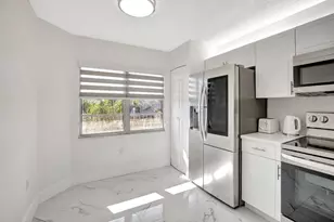 13355 SW 16th Ct, Hollywood, FL 33027 - Photo 5