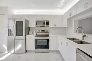 13355 SW 16th Ct, Pembroke Pines, FL 33027 - Photo 1