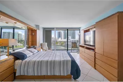 200 Leslie Drive #915, Hallandale Beach, FL 33009 - Photo 7