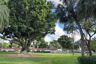 8962 S Hollybrook Blvd, Hollywood, FL 33025 - Photo 23