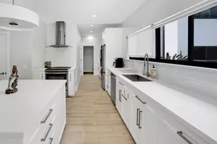 1121 Bel Air Dr, Boca Raton, FL 33487 - Photo 13