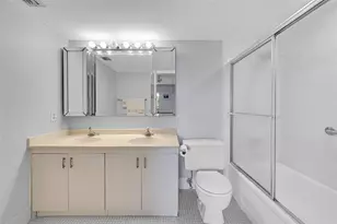 2504 Antigua Terrace, Pompano Beach, FL 33066 - Photo 11