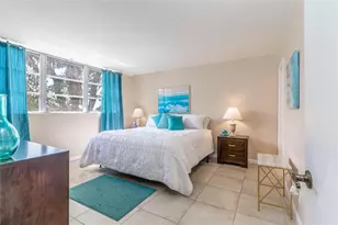 411 S Hollybrook Dr, Hollywood, FL 33025 - Photo 5