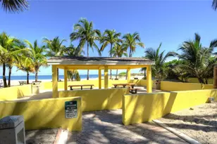 1391 S Ocean Blvd, Pompano Beach, FL 33062 - Photo 15