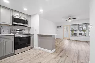 1110 N Riverside Dr, Pompano Beach, FL 33062 - Photo 21