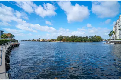 1110 N Riverside Drive #20, Pompano Beach, FL 33062 - Photo 9