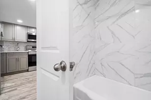 1110 N Riverside Dr, Pompano Beach, FL 33062 - Photo 17