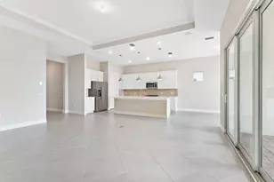 10390 Northbrook Cir, West Palm Beach, FL 33412 - Photo 7