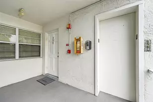 2715 NE 49th St, Fort Lauderdale, FL 33308 - Photo 5